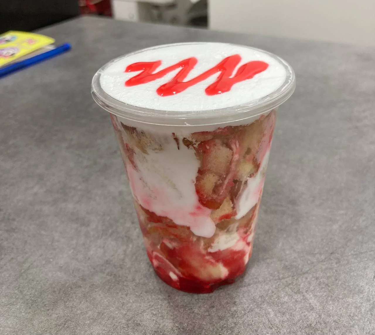 ambassadeur fraise - Hana Delice Guelma