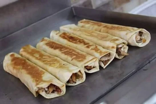 شاورما دجاج - elhaj food Guelma