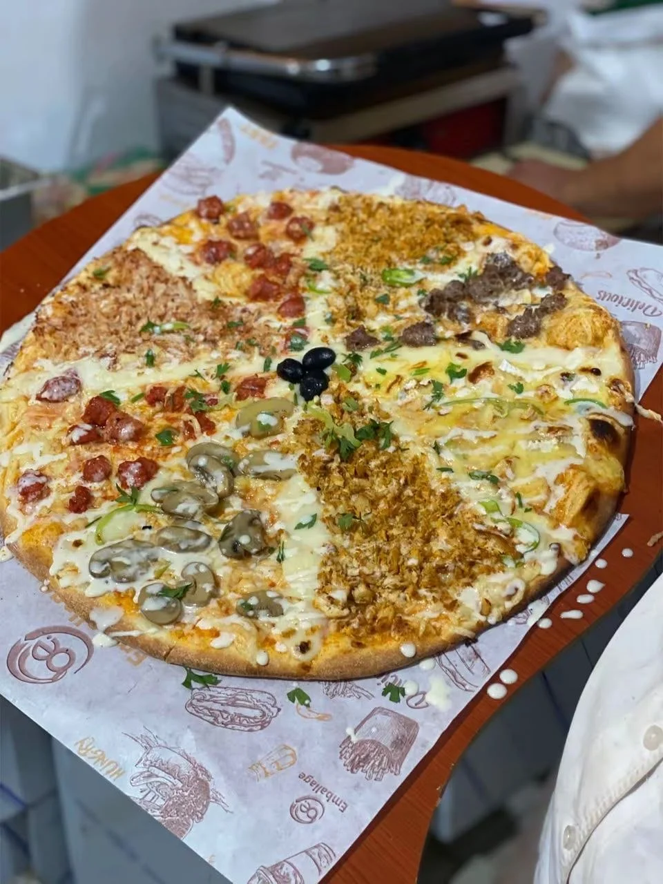 pizza 4 saisons - la Terrazza Guelma